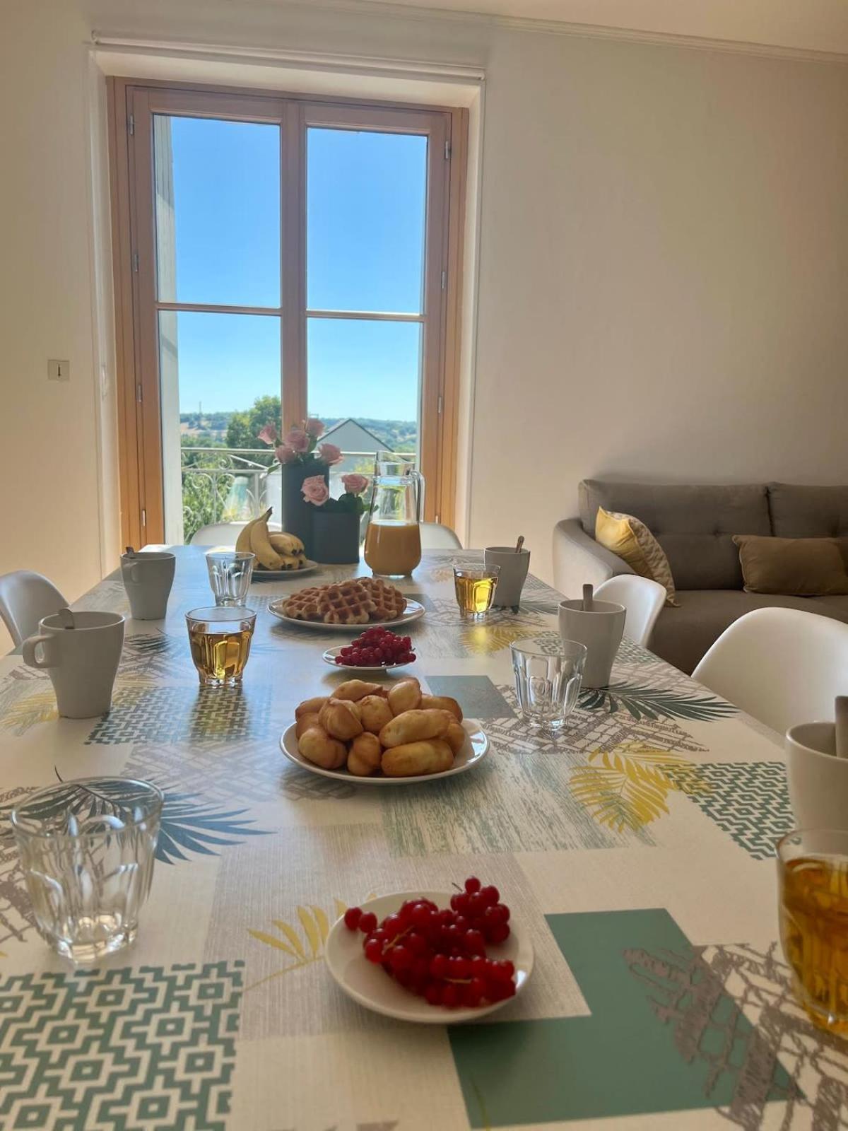 Villa La Baronnie - 11 Pers - Proche Brive -Jardin Ussac Bagian luar foto