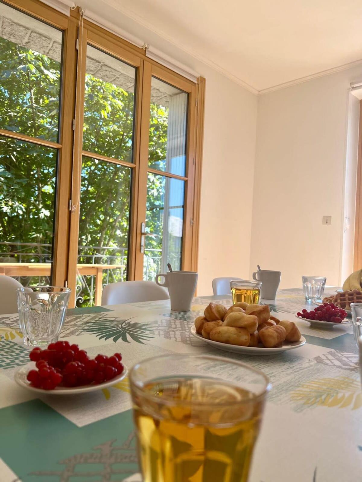 Villa La Baronnie - 11 Pers - Proche Brive -Jardin Ussac Bagian luar foto